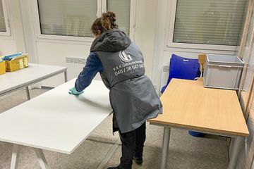 V & K Gebäudereinigung Hamburg Leistungen 06 Containerreinigung